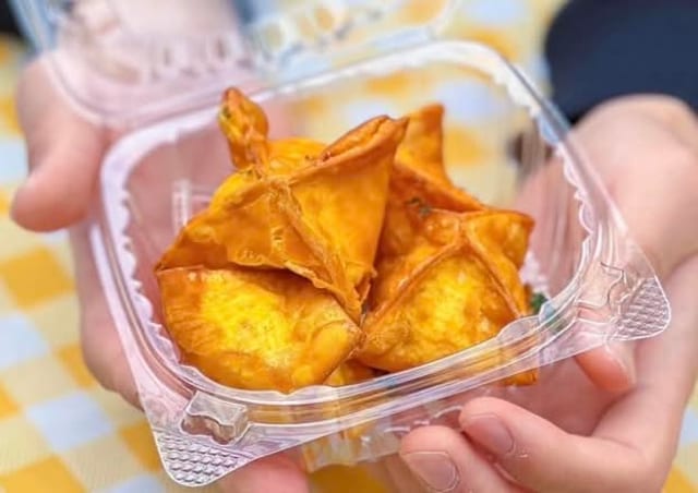 Crab Rangoon.